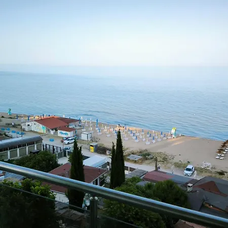 Апартамент Kabakum Sea View *